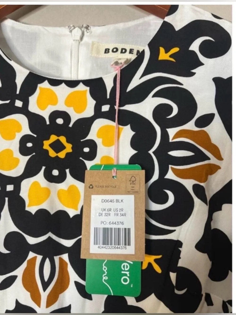🌼 Boden Bold Floral Geometric Dress – Size 2 (Like New) - Picture 4 of 4